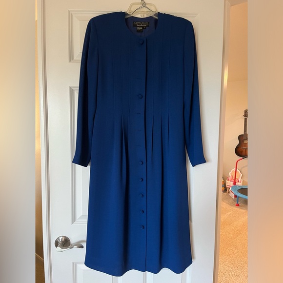 Vintage Cynthia Howe Classy Navy Blue Midi - Picture 1 of 2